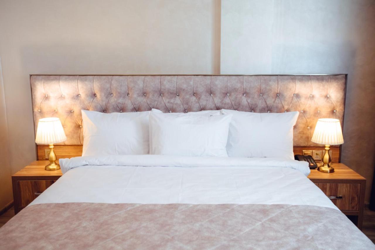La Corne Hotel Baku Extérieur photo