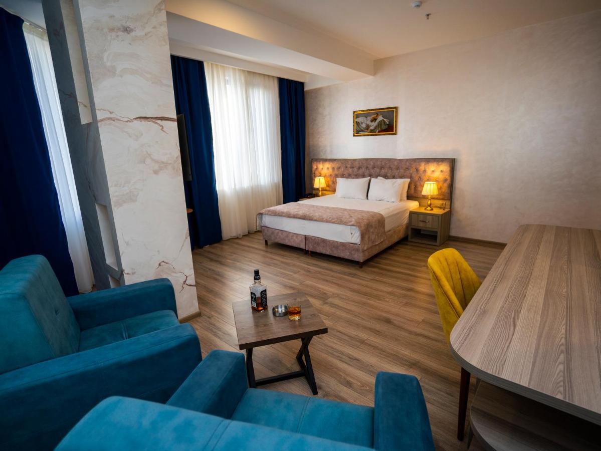 La Corne Hotel Baku Extérieur photo